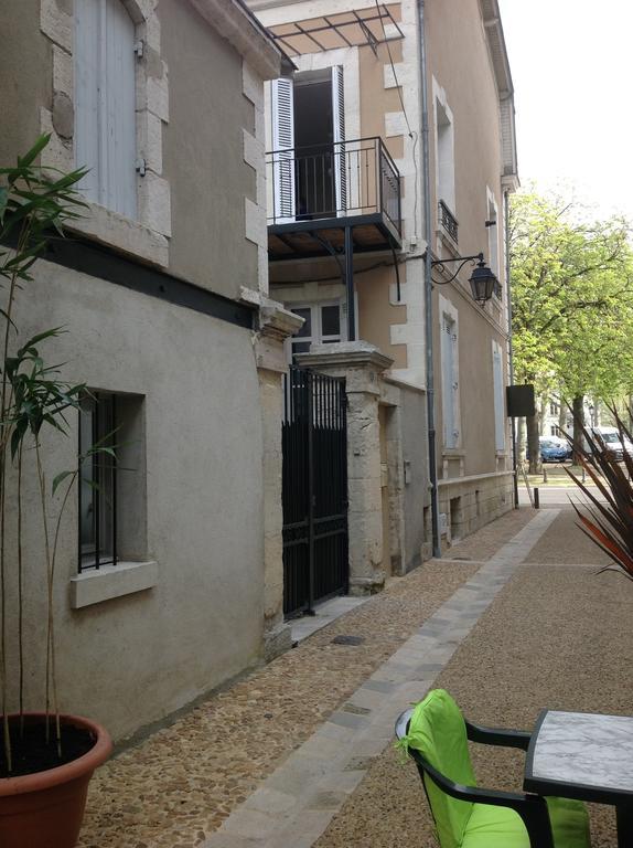 La Petite Cour - Périgueux Bed and Breakfast Esterno foto